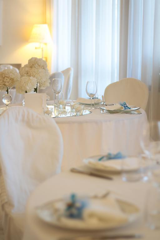 Hotel Villa Castellani Mogliano Екстериор снимка