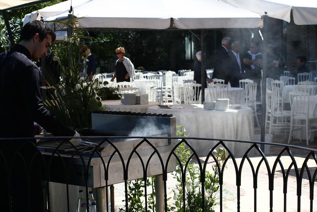 Hotel Villa Castellani Mogliano Екстериор снимка