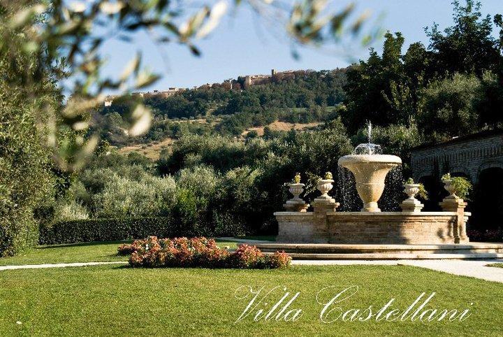 Hotel Villa Castellani Mogliano Екстериор снимка